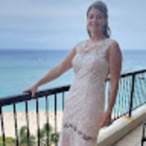 Meet your Posher, Jillian